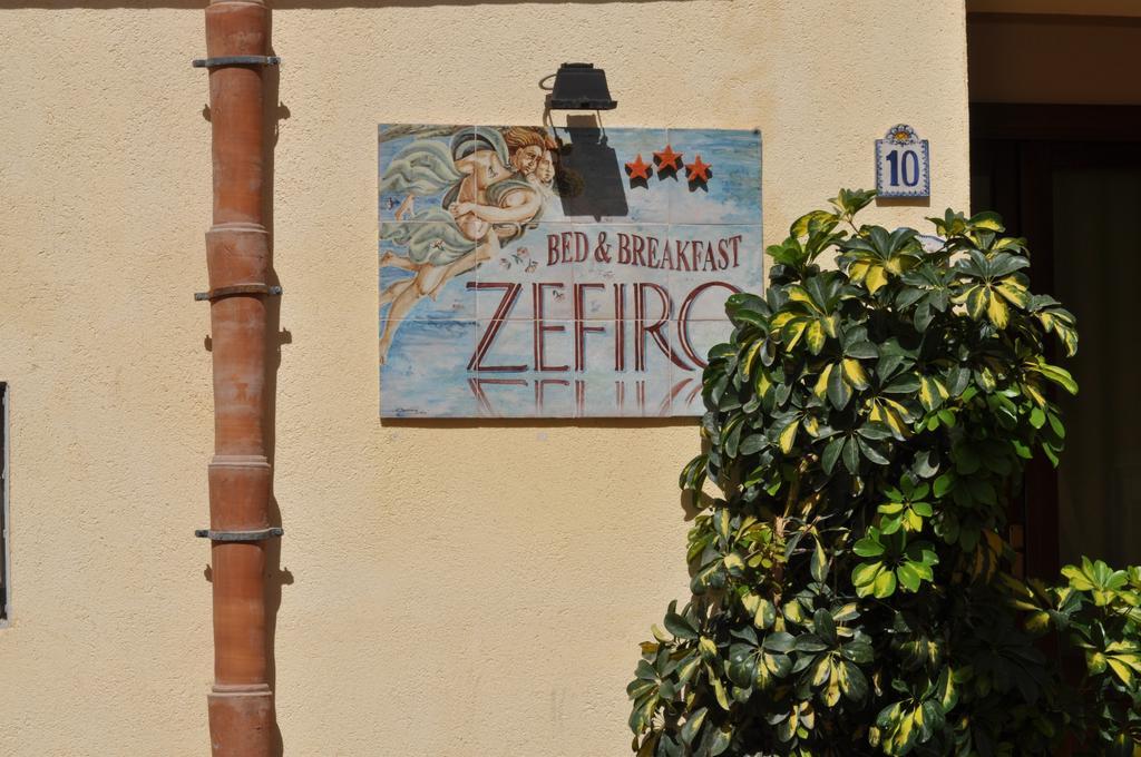 Rooms And Breakfast Zefiro San Vito Lo Capo Exterior photo